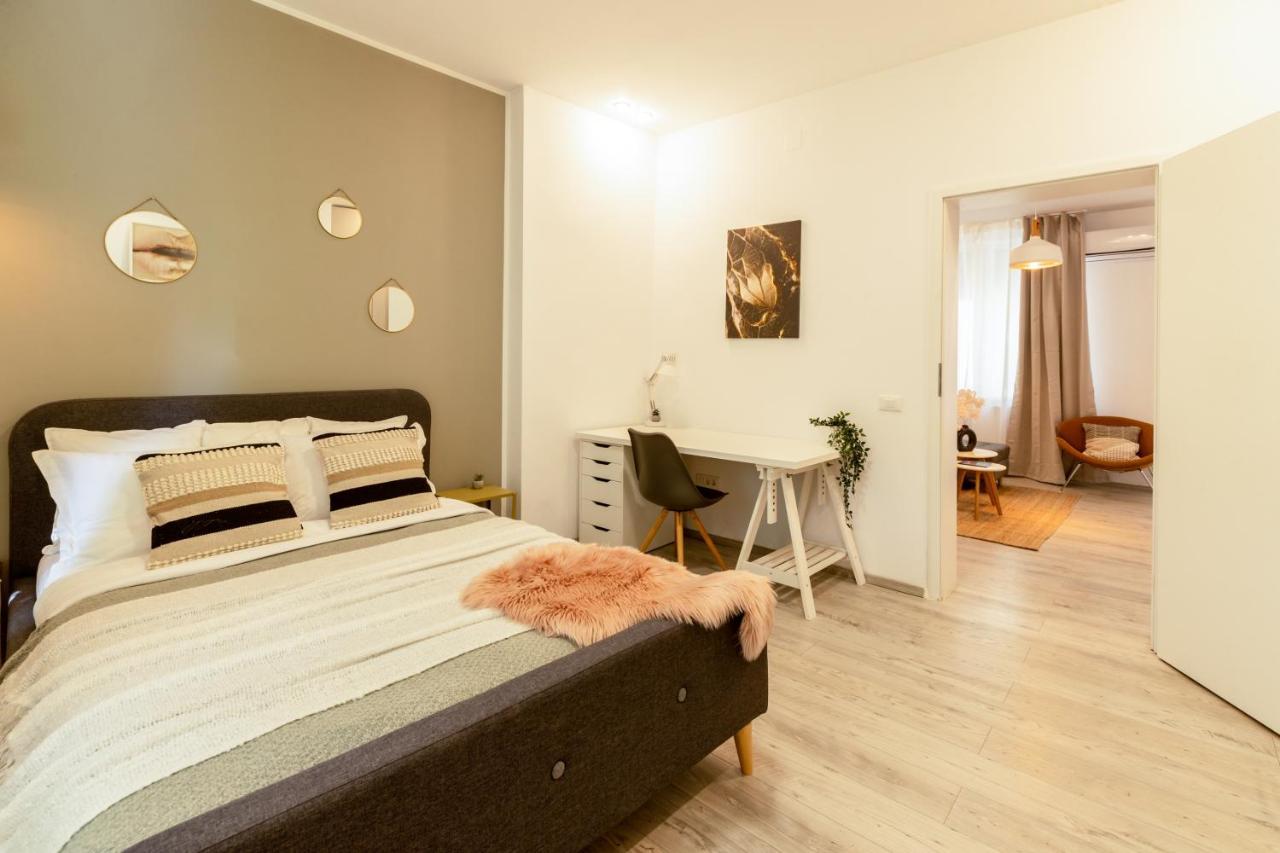 Ideal Stay: Spacious 2Br Apt Near Calea Victoriei Bucureşti Ngoại thất bức ảnh